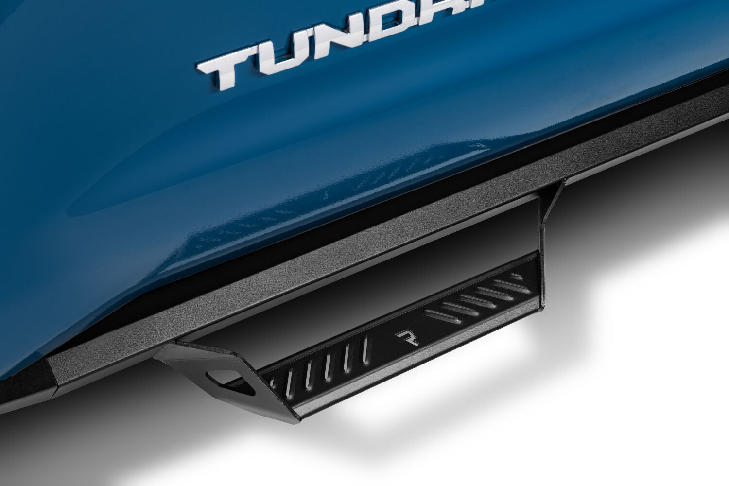 Predator Pro Cab Length (2 Steps per Side) 2007-2021 Toyota TundraCrewMax Textured Black NFab