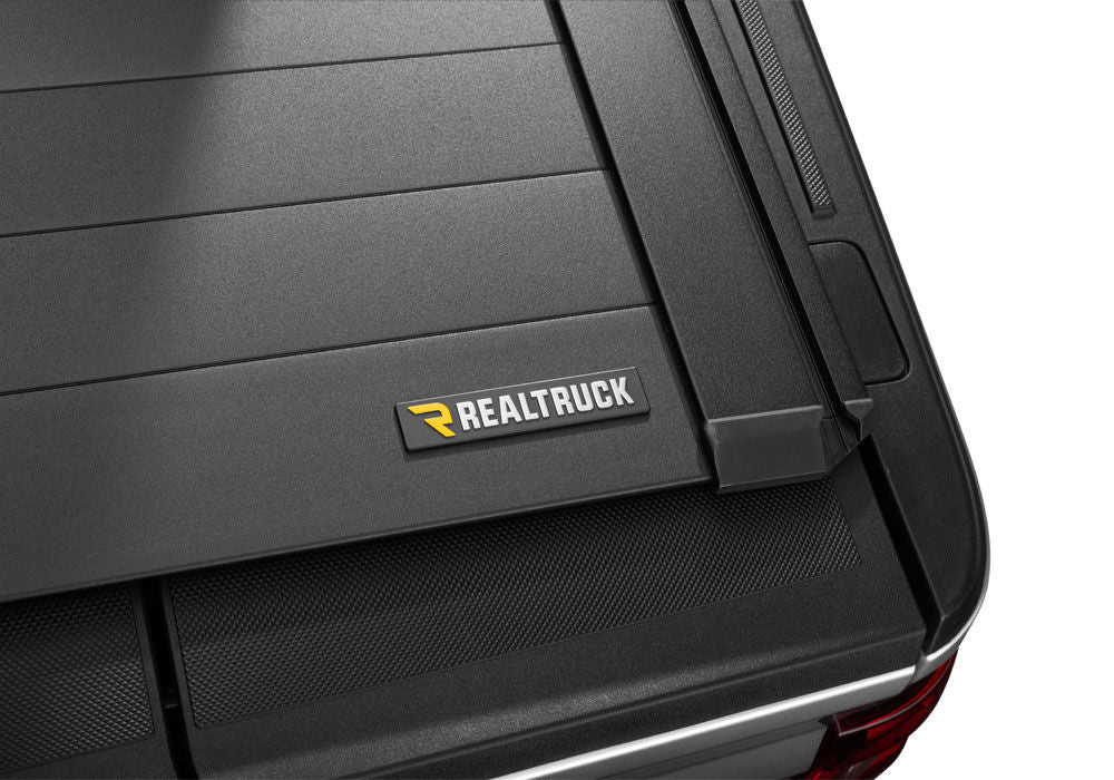 RetraxPRO with EZ-Off FRC-4000 Retractable Tonneau Cover Industrial Strength Aluminum Construction 2019-2026 GMC Sierra (with CarbonPro Bed) 5' 9 inch Bed Standard Rails