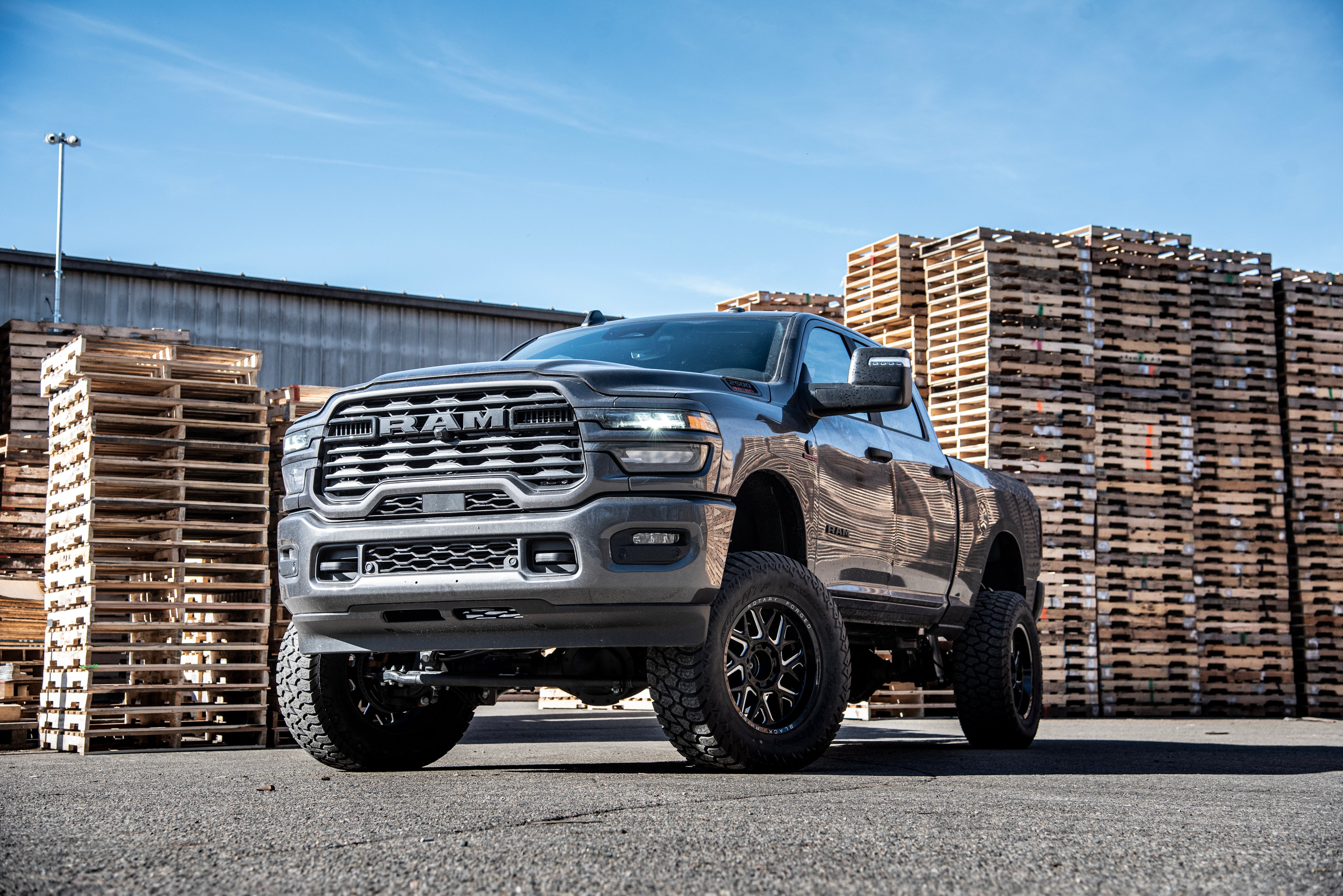 6 Inch Lift Kit w/ Radius Arms | Extended Travel | Ram 2500 (25-26) 4WD | Diesel