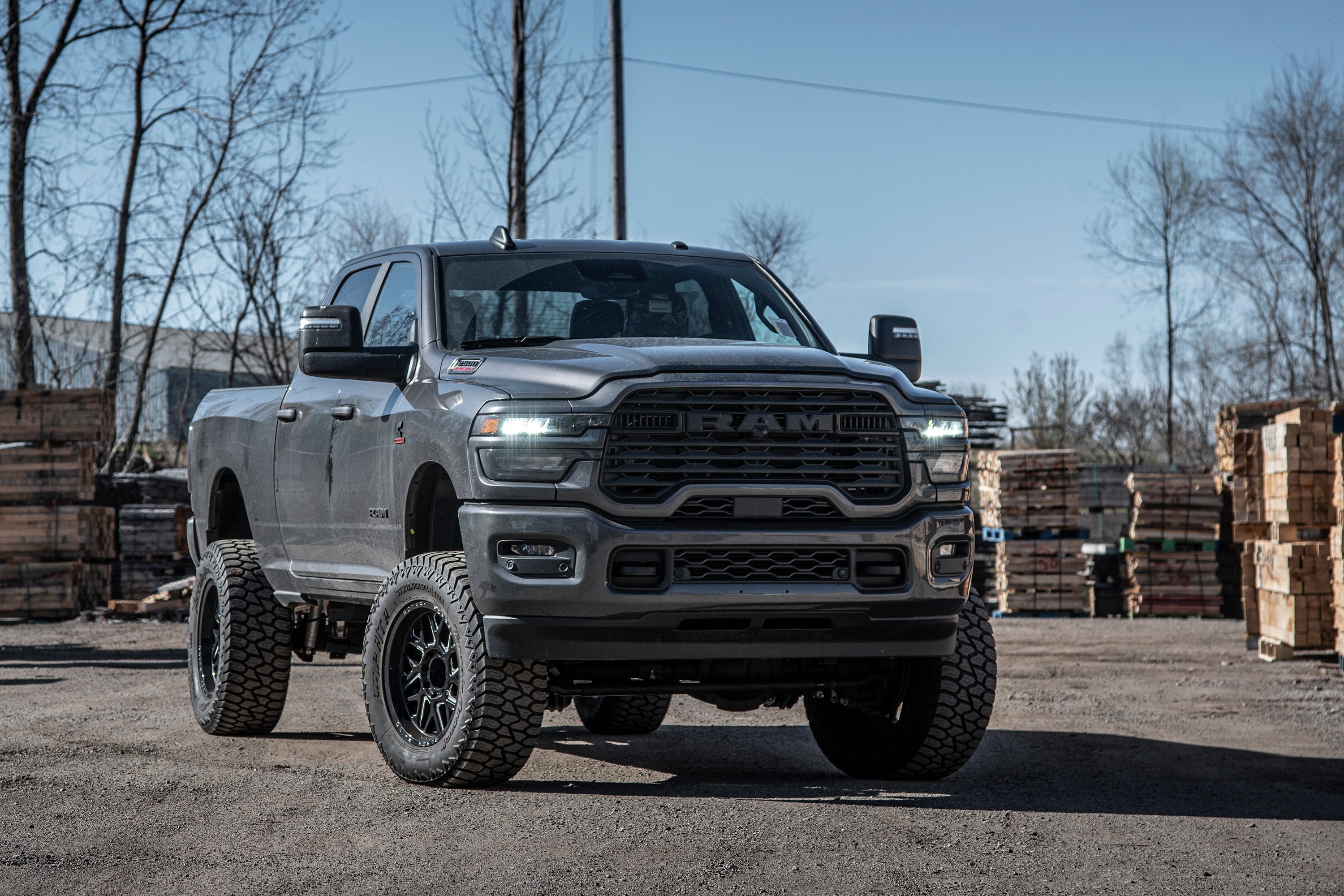 4 Inch Lift Kit w/ Radius Arm | Extended Travel | Ram 2500 (25-26) 4WD | Diesel