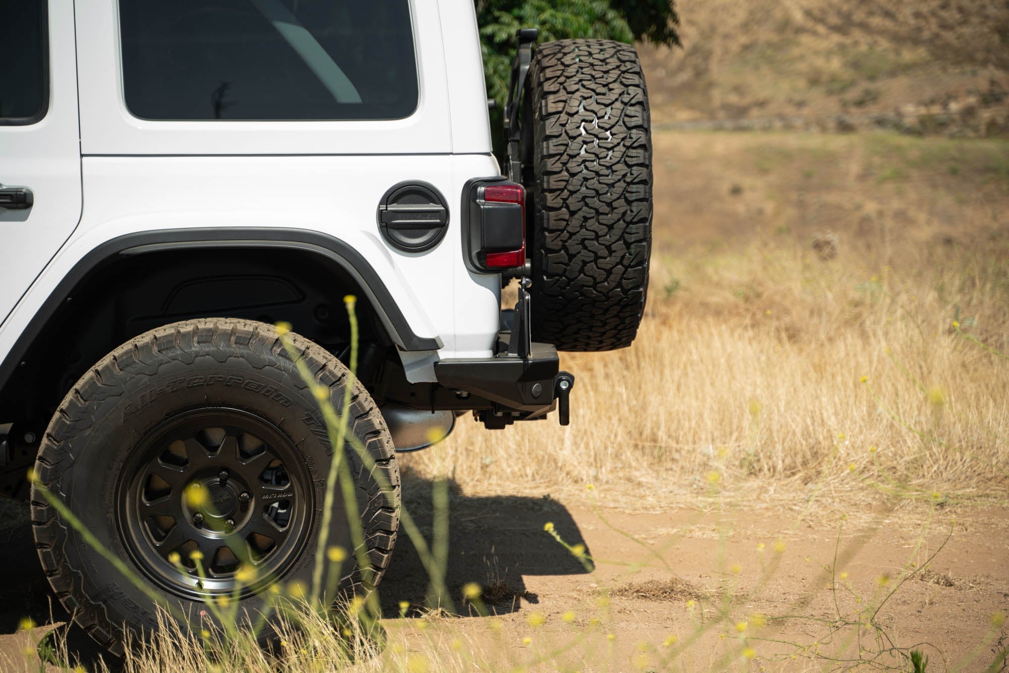 2018 2025 Jeep Wrangler JL JLU Mto Series Rear Bumper W/ Optional Tire Carrier DV8 Offroad