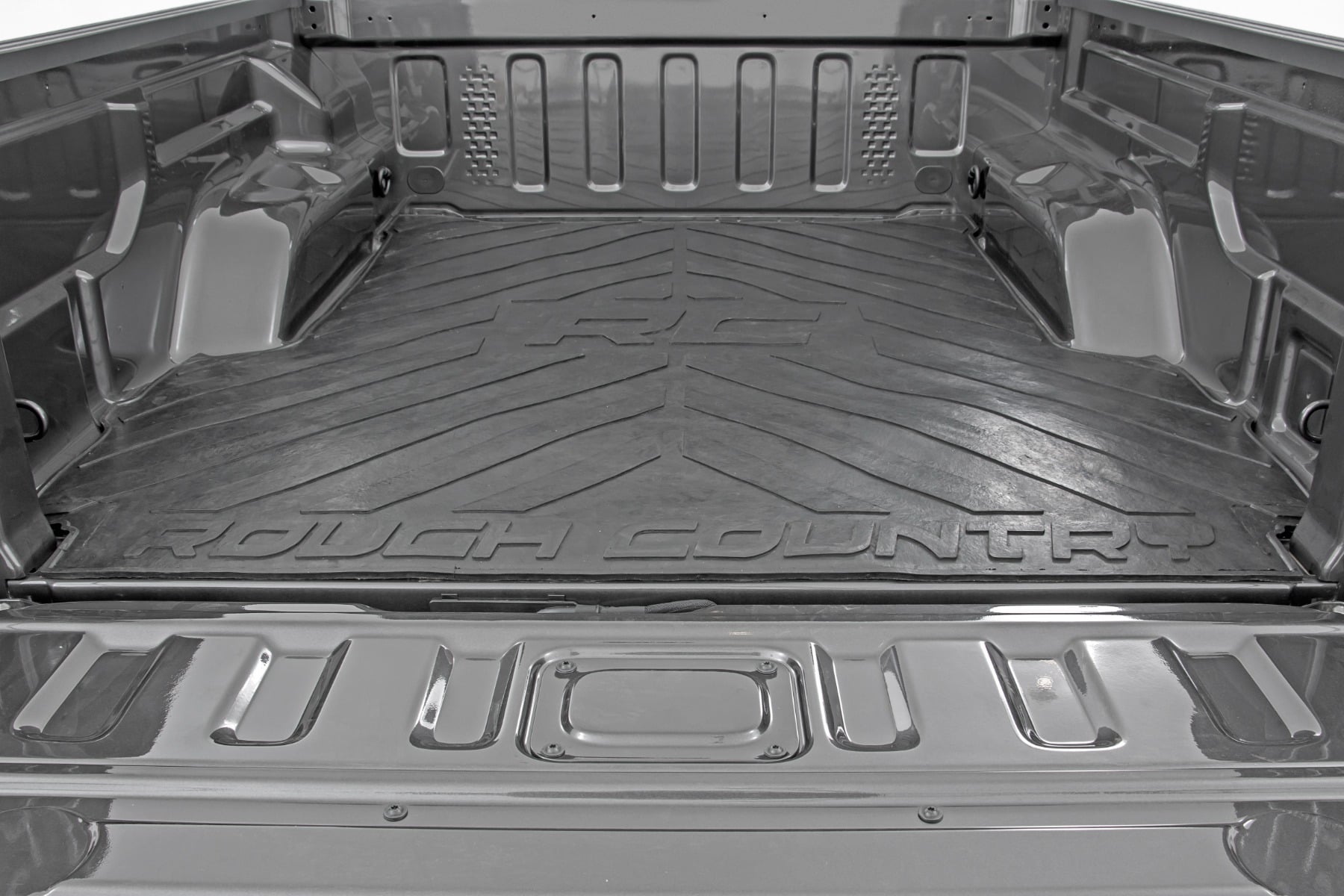 Bed Mat 5 Foot Bed RC Logo Jeep Gladiator JT 4WD (2020-2025) Rough Country