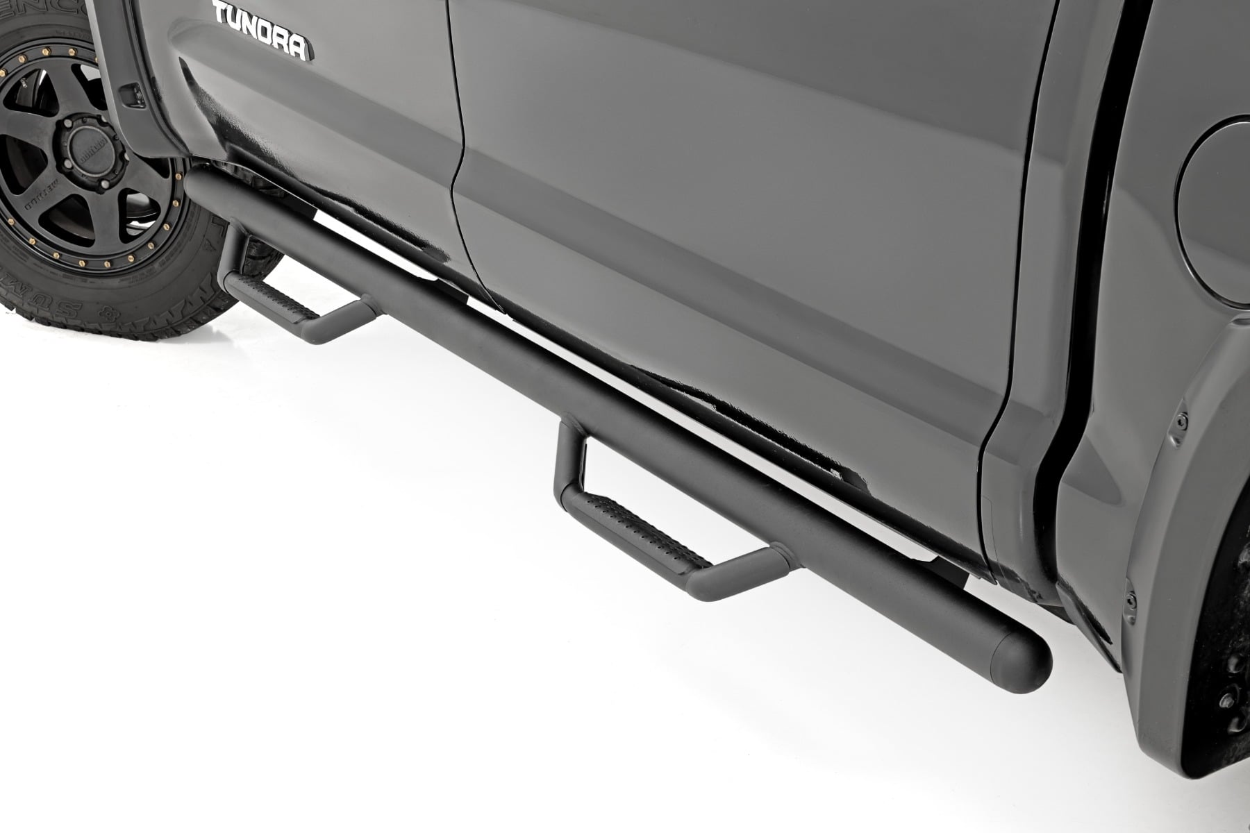 Nerf Steps Cab Length CrewMax 5 Foot 7 Inch Bed Toyota Tundra 2WD/4WD (07-21) Rough Country