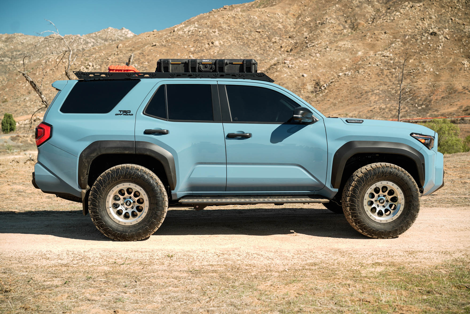 2025 2026 Toyota 4Runner Spec Series Roof Rack DV8 Offroad