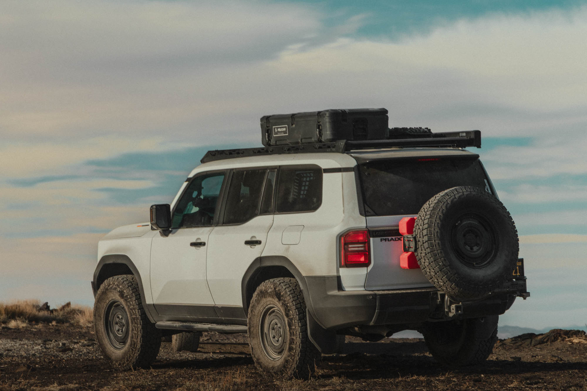 2024 2025 Toyota Land Cruiser & Lexus GX 550 Roof Rack DV8 Offroad