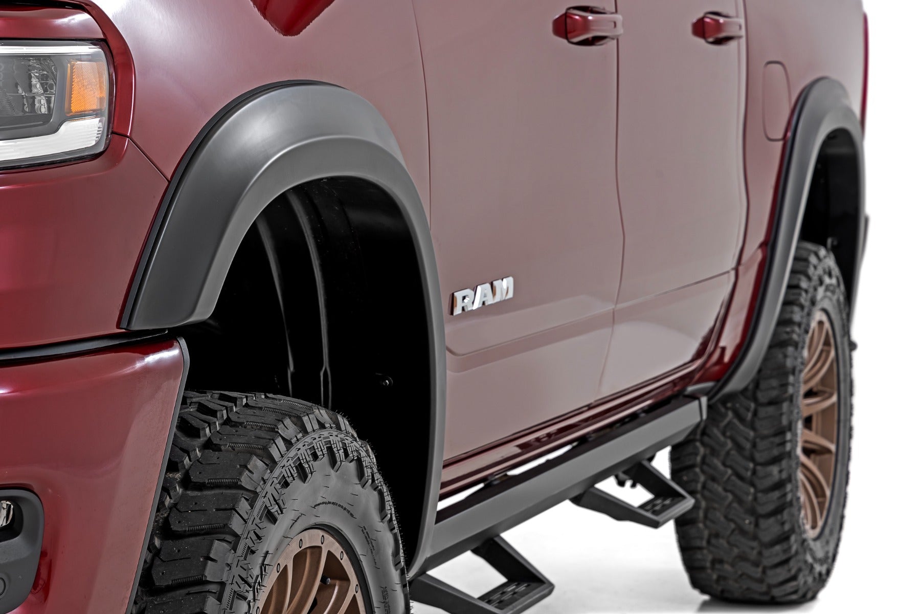 Fender Flares Sport PBJ Hydro Blue Ram 1500 2WD/4WD (2025-2026) Rough Country