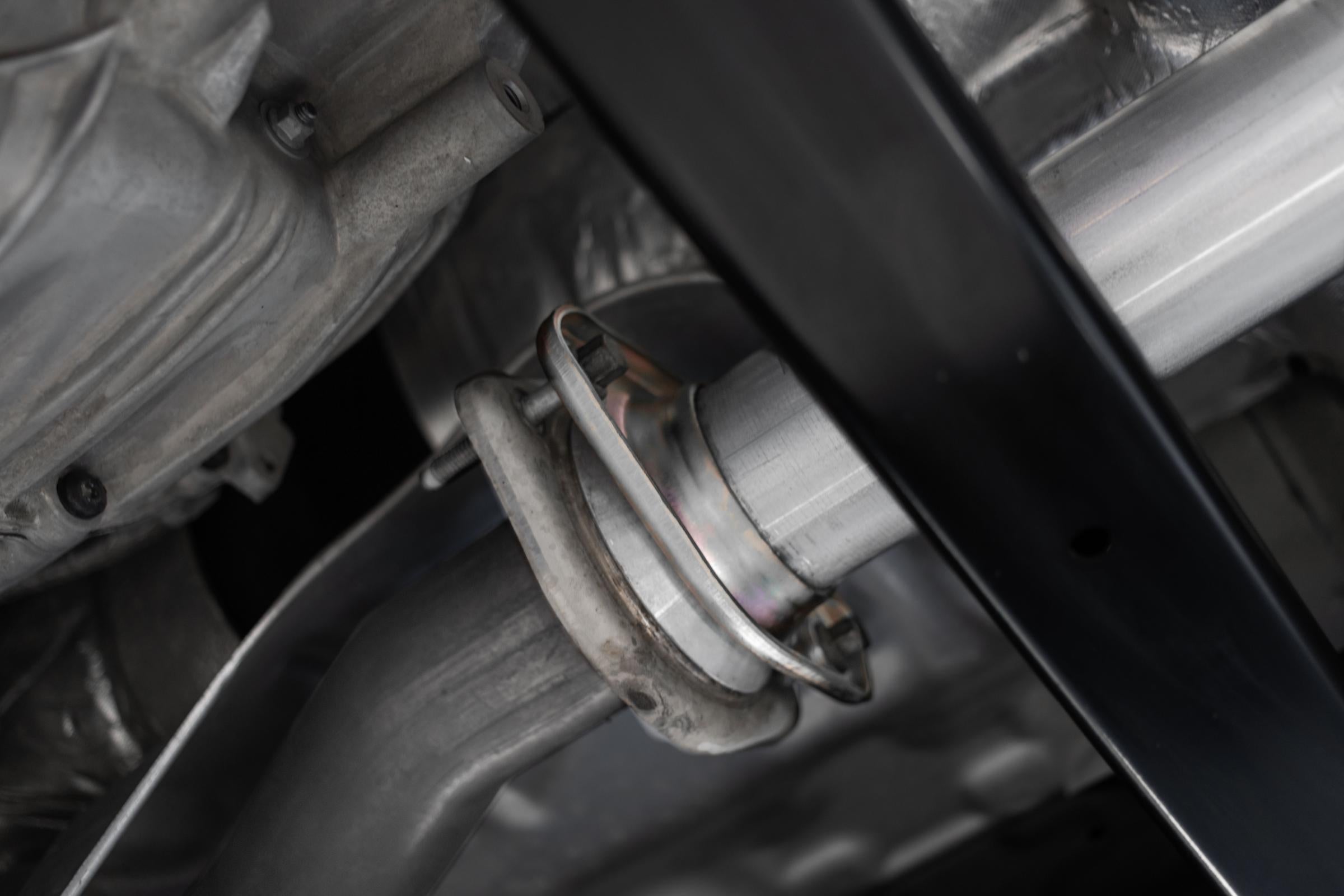 3 inch Cat-Back 2.5 inch Dual Pre-Axle (Race Profile) Black Coated  21-Up F-150 MBRP