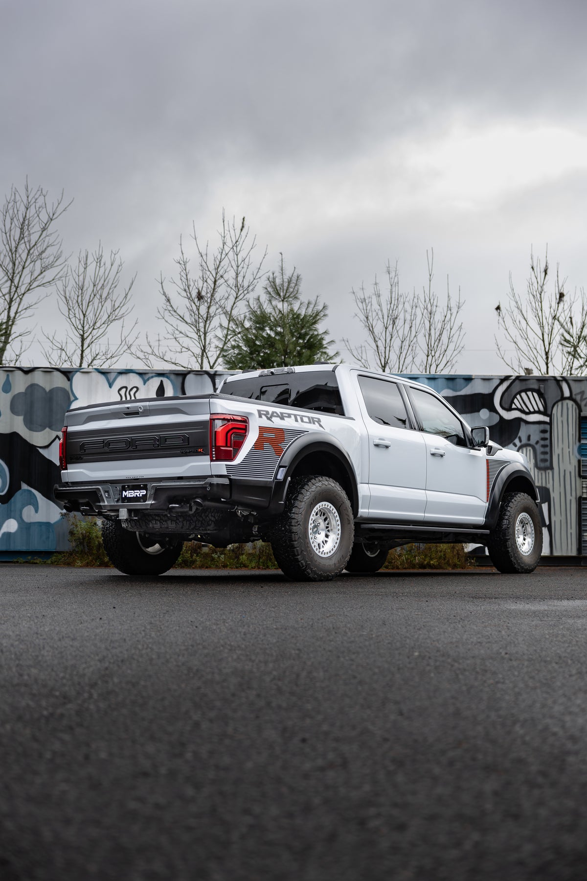 22-Present Ford F-150 Raptor 3.5L and Raptor R 5.2L Armor BLK 3-Inch Axle-Back Dual Split Rear Turn Down MBRP