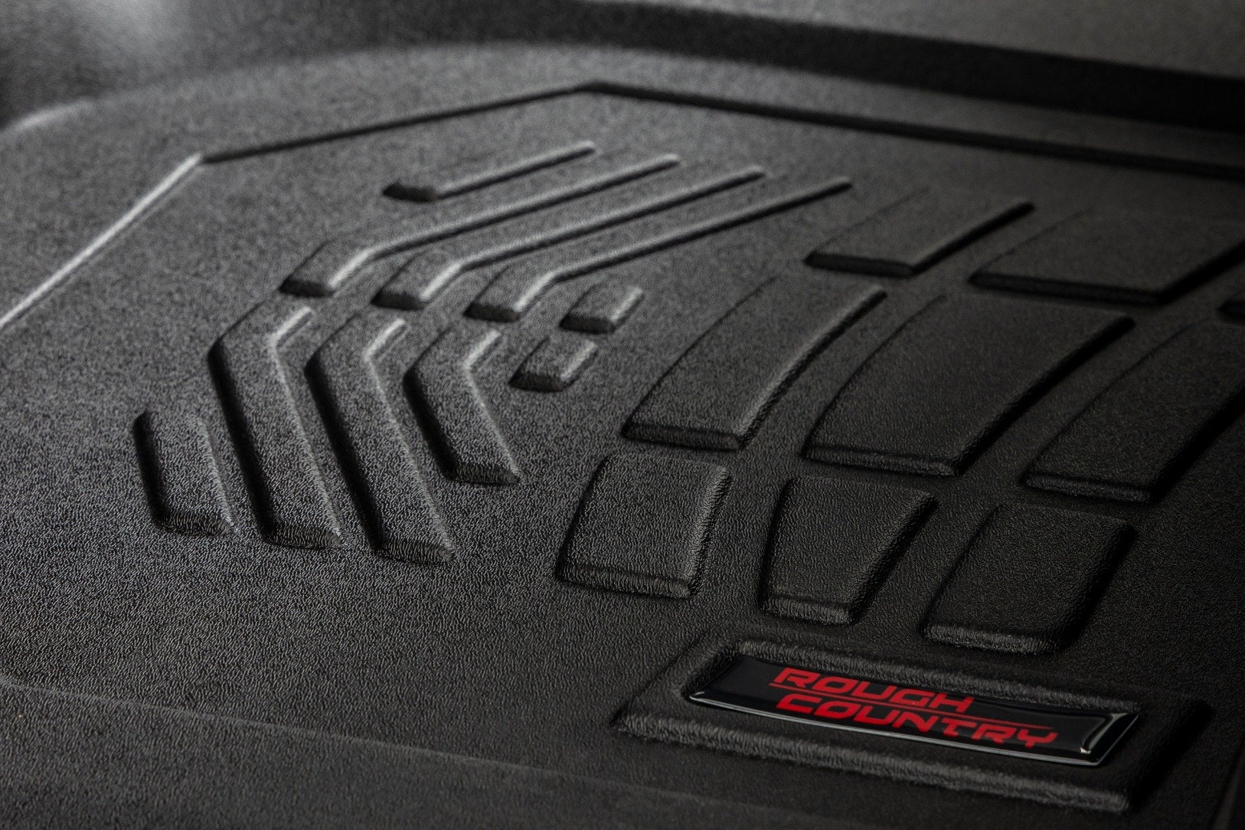 Sure-Fit Floor Mats FR & RR FR Bucket Crew Silverado/Sierra 1500/2500HD/3500HD (19-26) Rough Country