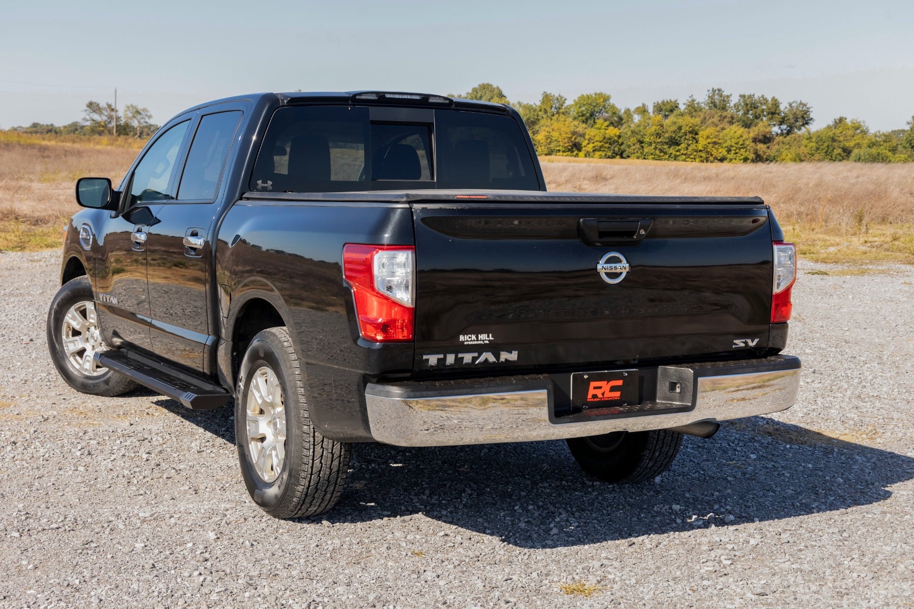 HD2 Aluminum Running Boards Crew Cab Nissan Titan 2WD/4WD (2004-2024) Rough Country