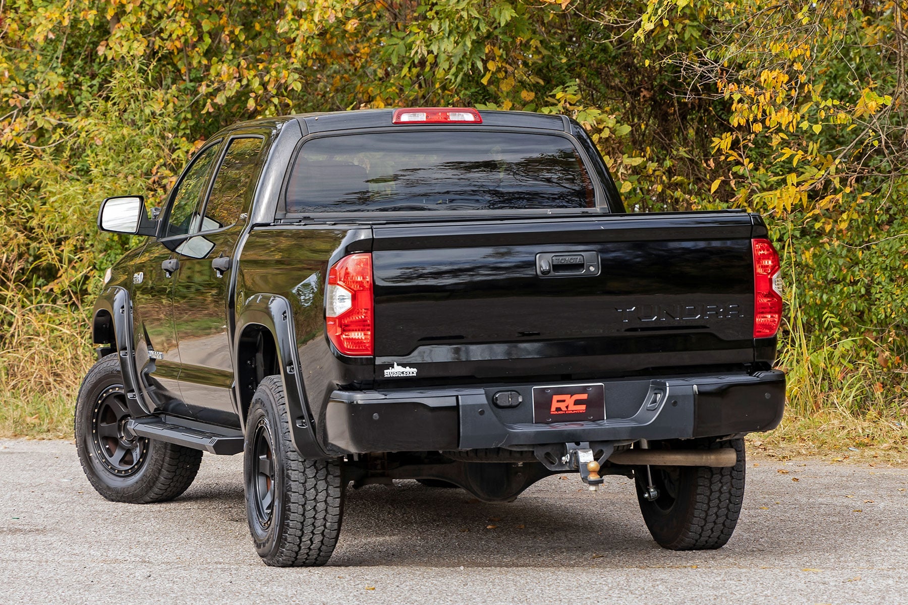 HD2 Aluminum Running Boards Crewmax Cab Toyota Tundra 2WD/4WD (2007-2021) Rough Country