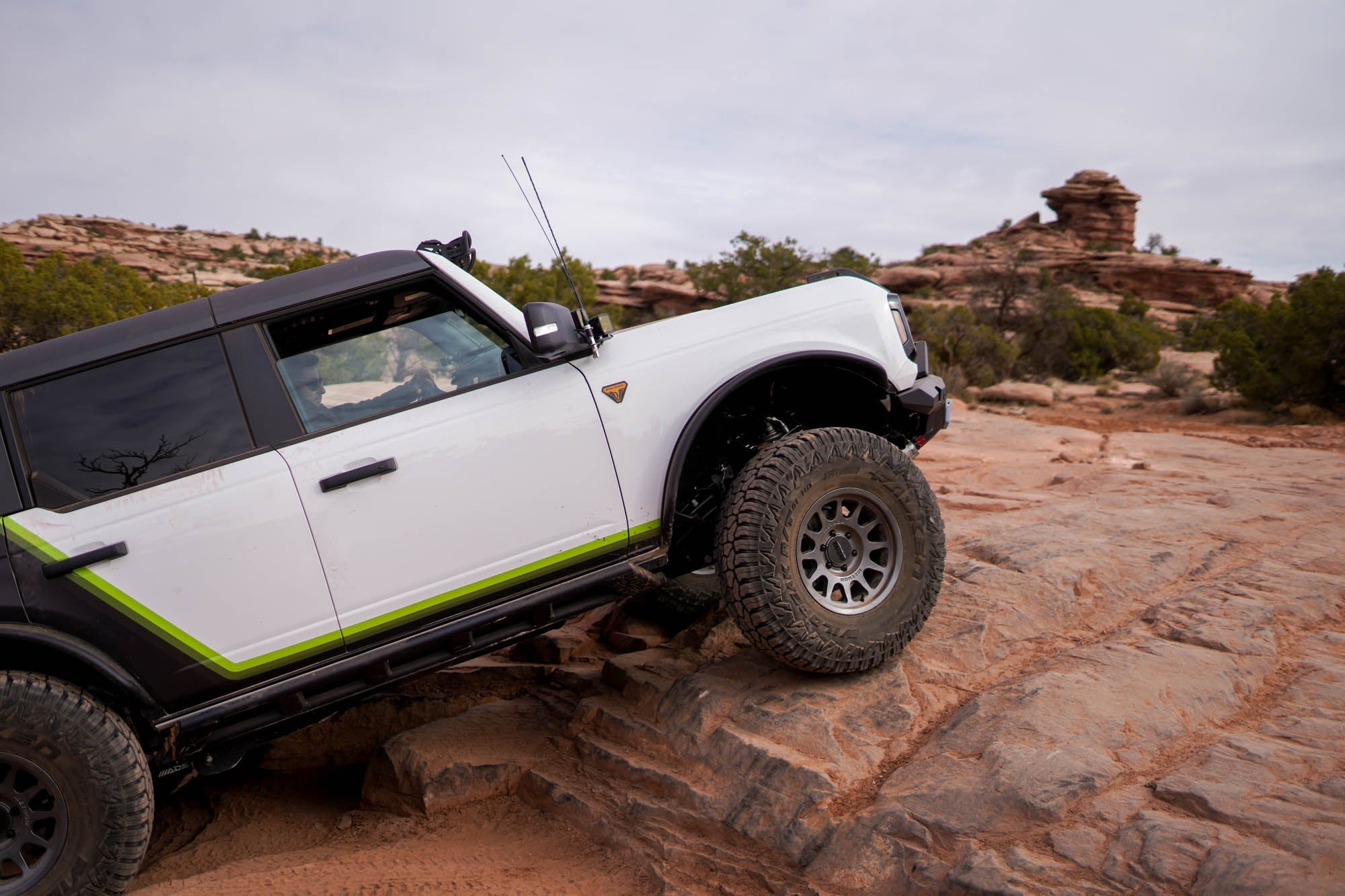 2021 2024 Ford Bronco Fs 15 4 Door Rock Sliders V2 DV8 Offroad