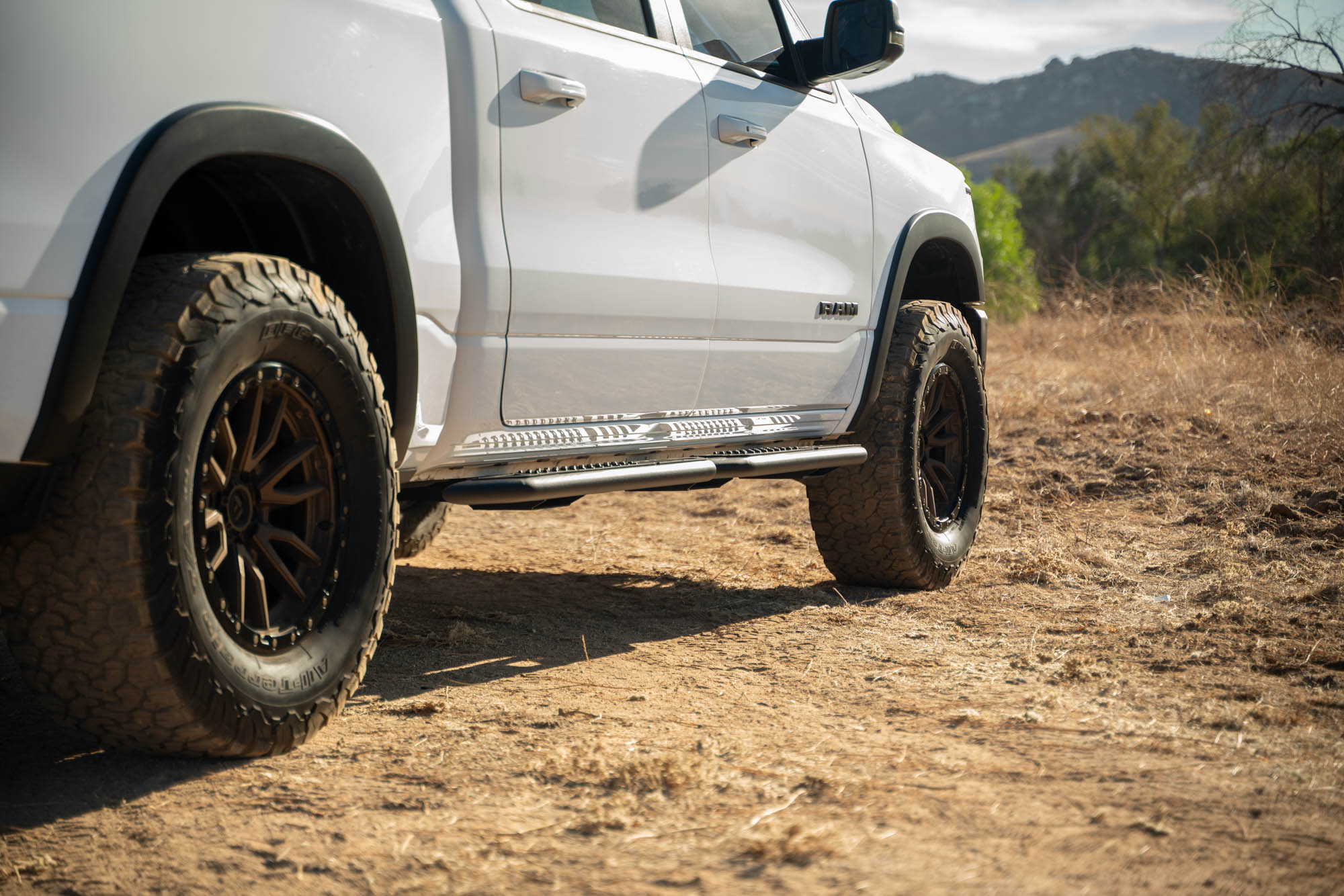 2019 2025 RAM 1500 Crew Cab OE Plus Side Steps DV8 Offroad