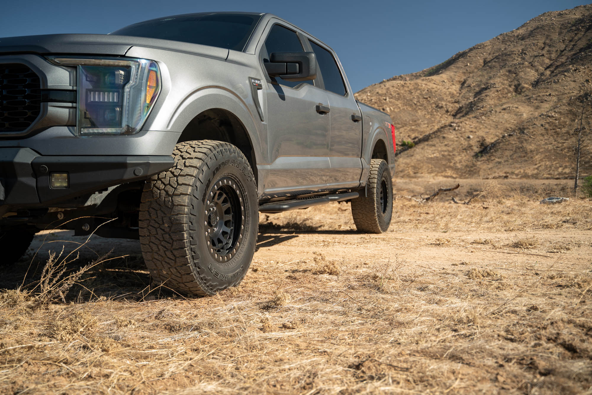 2015 2024 Ford F 150 OE Plus Side Steps DV8 Offroad