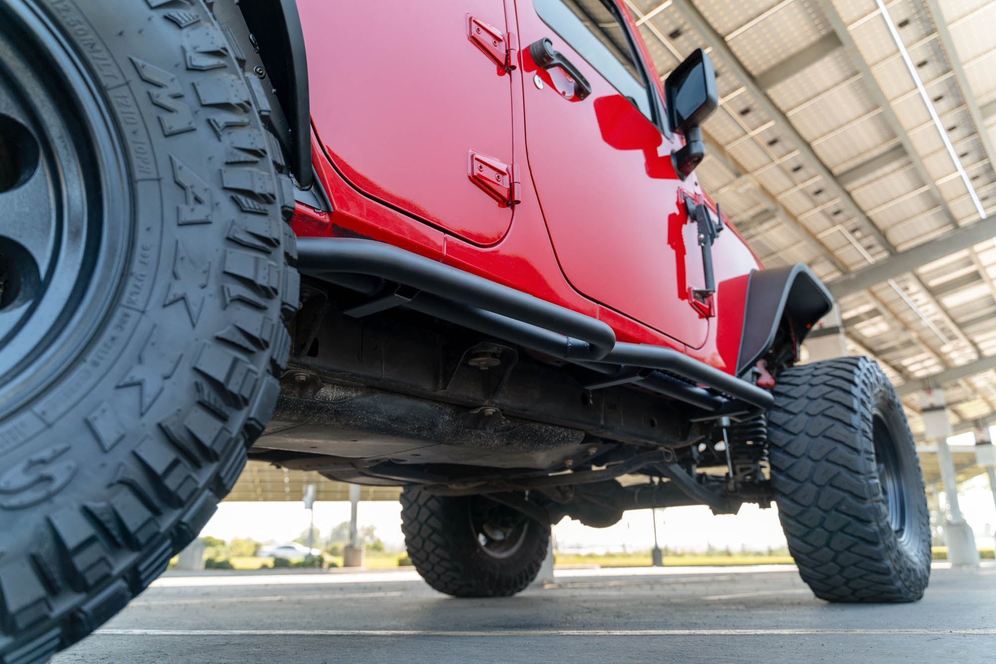 2007 2018 Jeep Wrangler JKU 4 Door OE Plus Side Steps DV8 Offroad