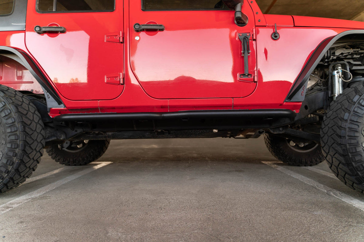 2007 2018 Jeep Wrangler JKU 4 Door OE Plus Side Steps DV8 Offroad