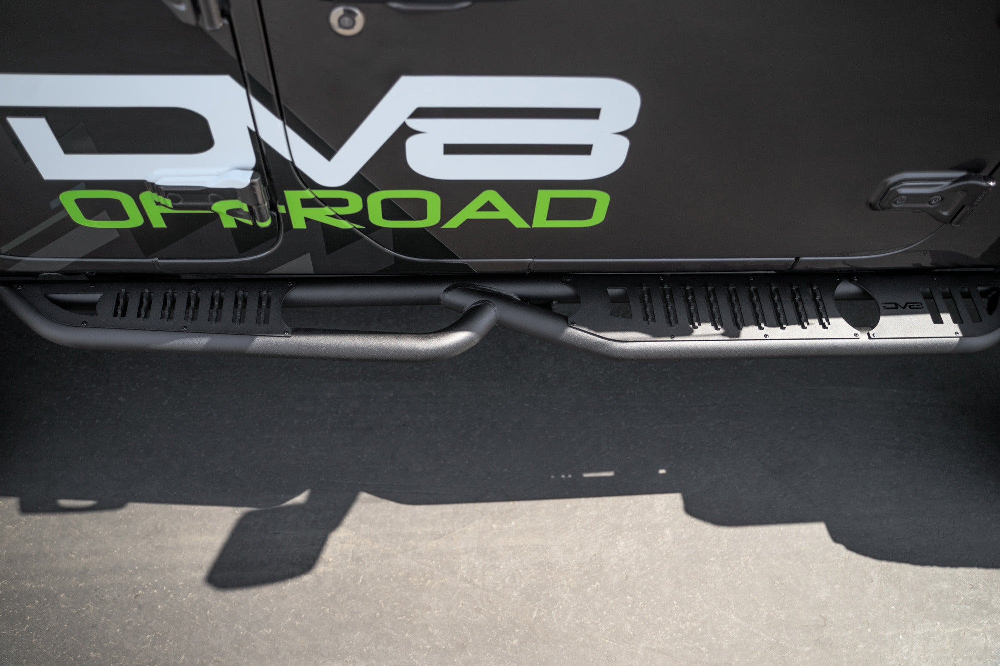 2018 2025 Jeep Wrangler JL JLU Oe Plus 4 Door Side Steps DV8 Offroad