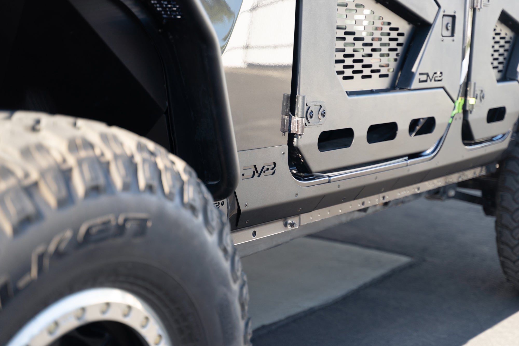2018 2025 Jeep Wrangler JLU 4 Door Rock Skins DV8 Offroad