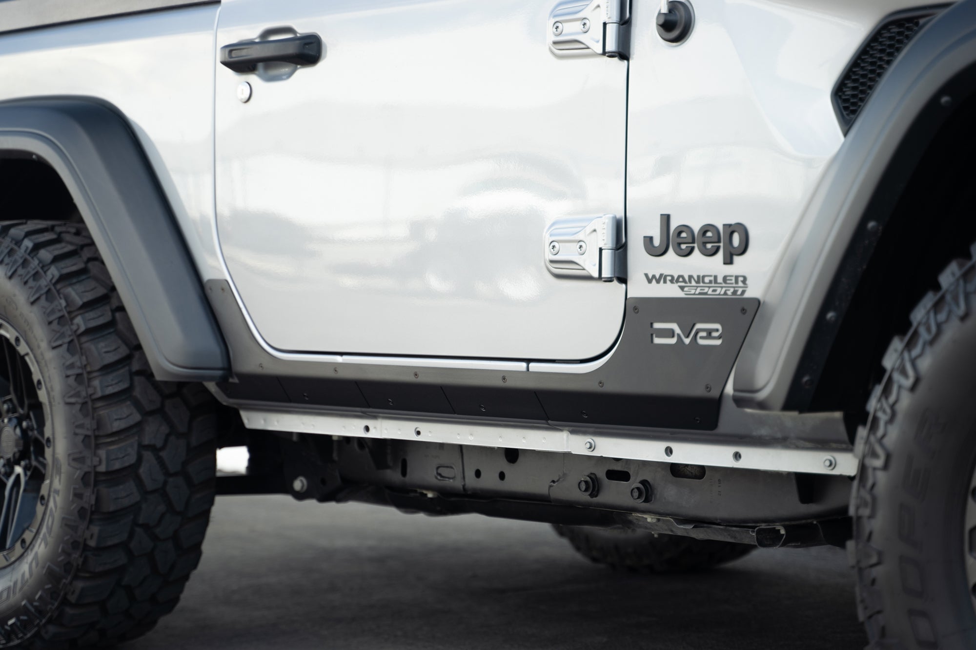2018 2025 Jeep Wrangler JL 2 Door Rock Skins DV8 Offroad