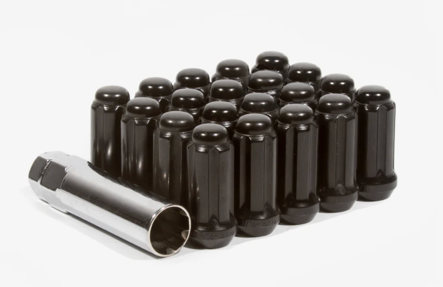 Method Lug Kit - Extended Thread Spline - M14X1.5 - 6 Lug Kit - Black - 24 Nuts