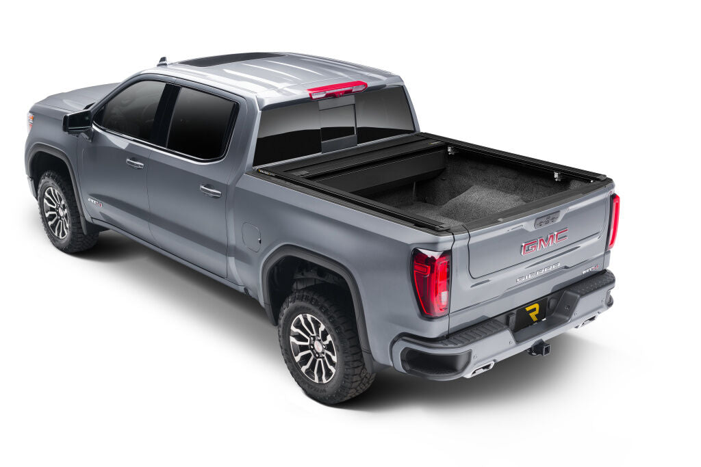 RetraxOne XR Retractable Tonneau Cover Matte One Piece Polycarbonate Construction 2015-2022 Colorado/Canyon 6' 2 inch Bed without Stake Pockets