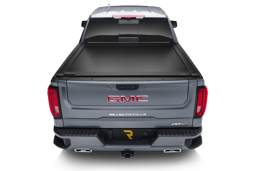 RetraxOne XR Retractable Tonneau Cover Matte One Piece Polycarbonate Construction 2015-2022 Colorado/Canyon 5' Bed without Stake Pockets