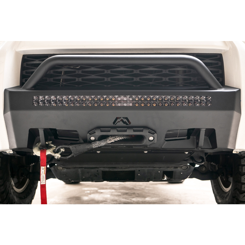 Fab Fours Winch Mount w/ Pre Runner Guard Model T4R-N4552-1