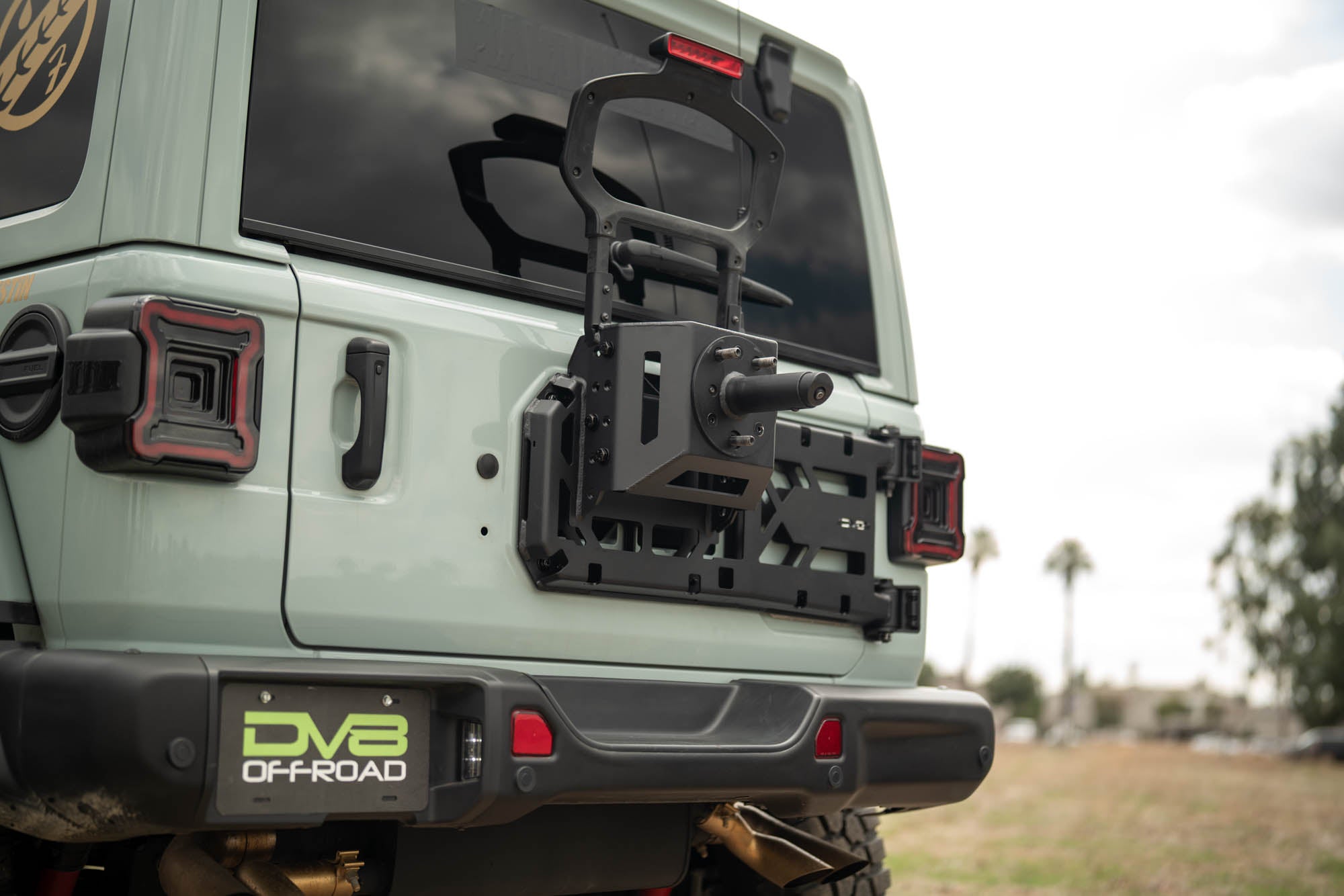 2018 2025 Jeep Wrangler JL Spare Tire Carrier DV8 Offroad