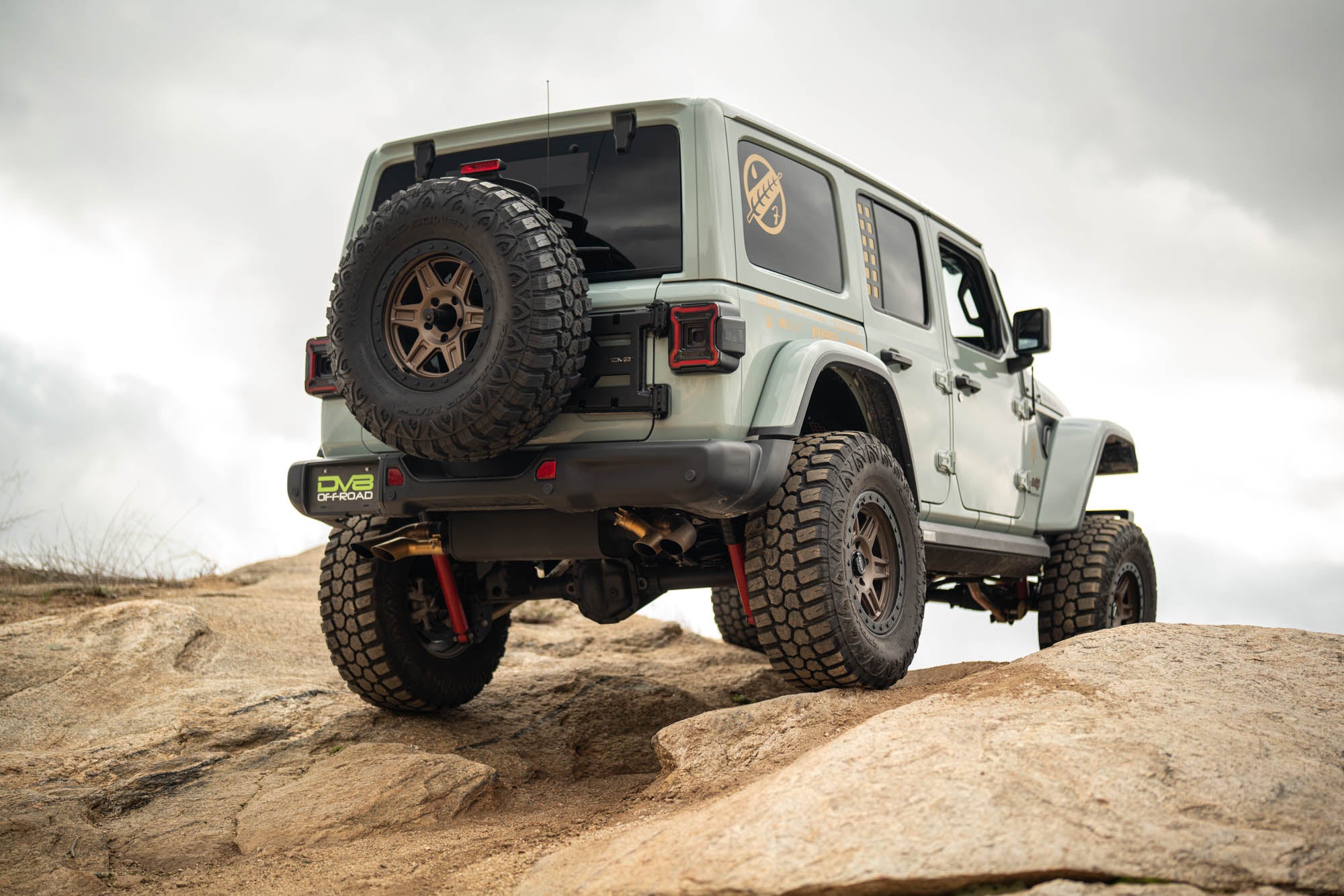 2018 2025 Jeep Wrangler JL Spare Tire Carrier DV8 Offroad