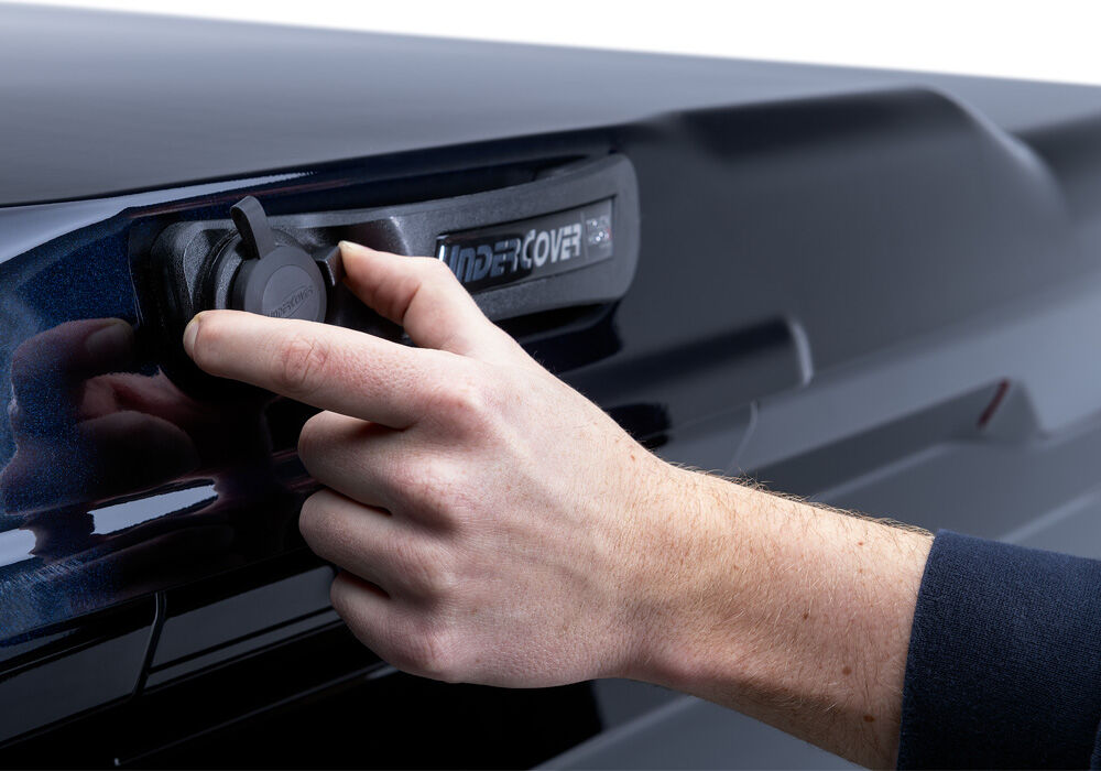 Tonneau Cover Elite LX 2023-2027 Ford F-250 6 Foot 10 Inch Bed Ext/Crew Cab -M7-Carbonized Gray UnderCover