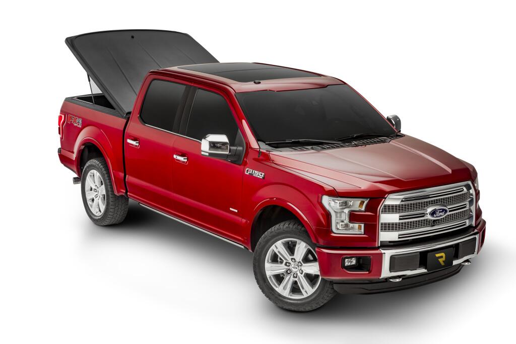 Tonneau Cover SE 2009-2018 (2019-2023 Classic) Ram 1500/2010-2023 2500/3500 6 Foot 4 Inch Bed Std/Quad/Crew/Mega With Single Rear Wheels Without RamBox Black Textured UnderCover