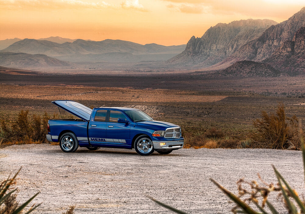 Tonneau Cover LUX 2019-2023 (New Body Style) Ram 1500 6 Foot 4 Inch Bed, Quad/Mega Cab With Single Rear Wheels Without RamBox Without Multifunction Tailgate Patriot Blue UnderCover
