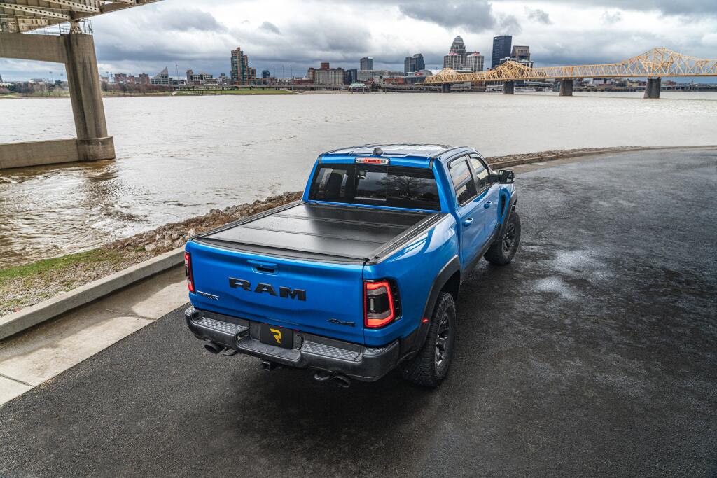 Tonneau Cover Ultra Flex 2019-2026 (New Body Style) Ram 5 Foot 7 Inch Bed Crew Cab Without RamBox Without Multifunction Tailgate Matte Black Finish UnderCover