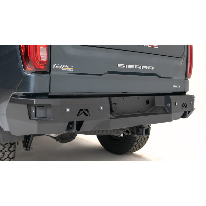 Fab Fours Premium Rear Bumper Model CS19-W4051-1