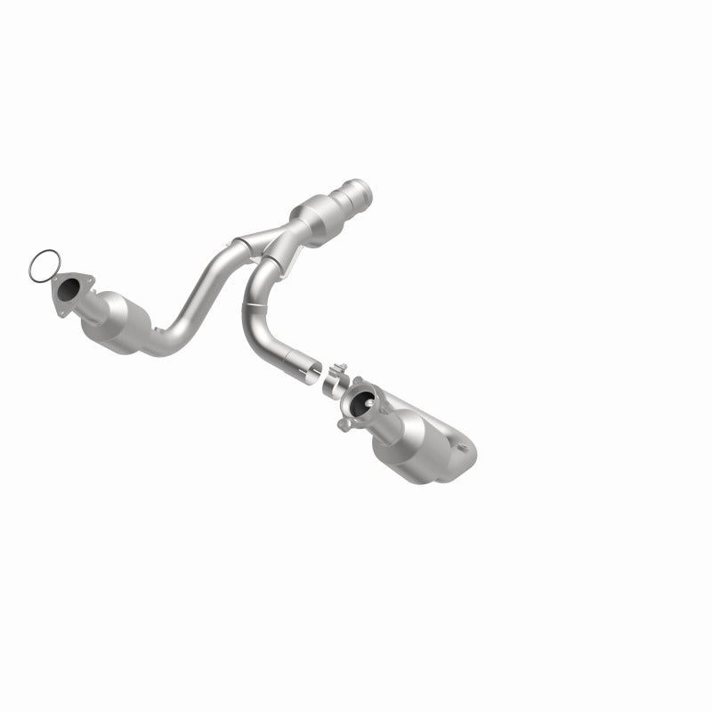 MagnaFlow Direct Fit Catalytic Converter 2015 GMC Yukon XL V8 6.2L