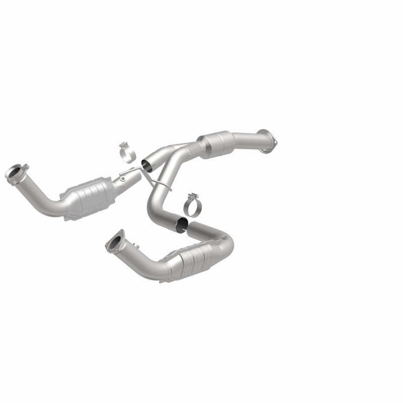 MagnaFlow Direct Fit Catalytic Converter 11-13 Chev Silverado 2500 HD/3500 HD 6.0L