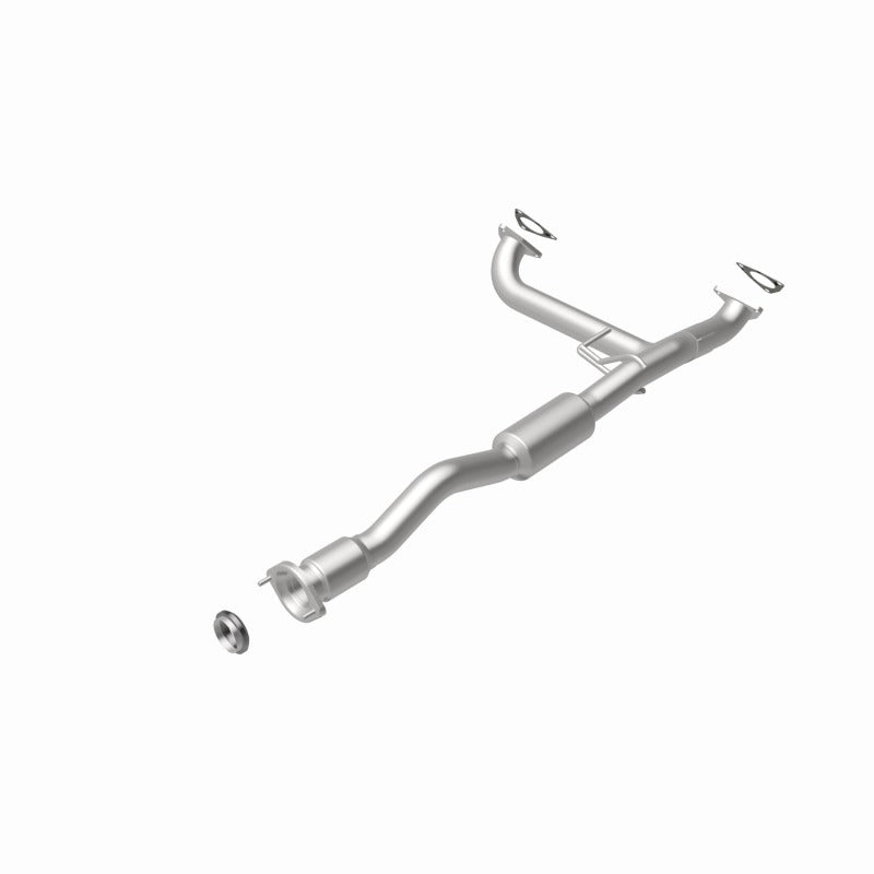MagnaFlow Direct Fit Catalytic Converter 2015 Colorado 3.6 Underbody