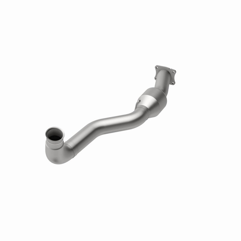 MagnaFlow Direct Fit Catalytic Converter01-05 GM Silv/Sierra 6.6L