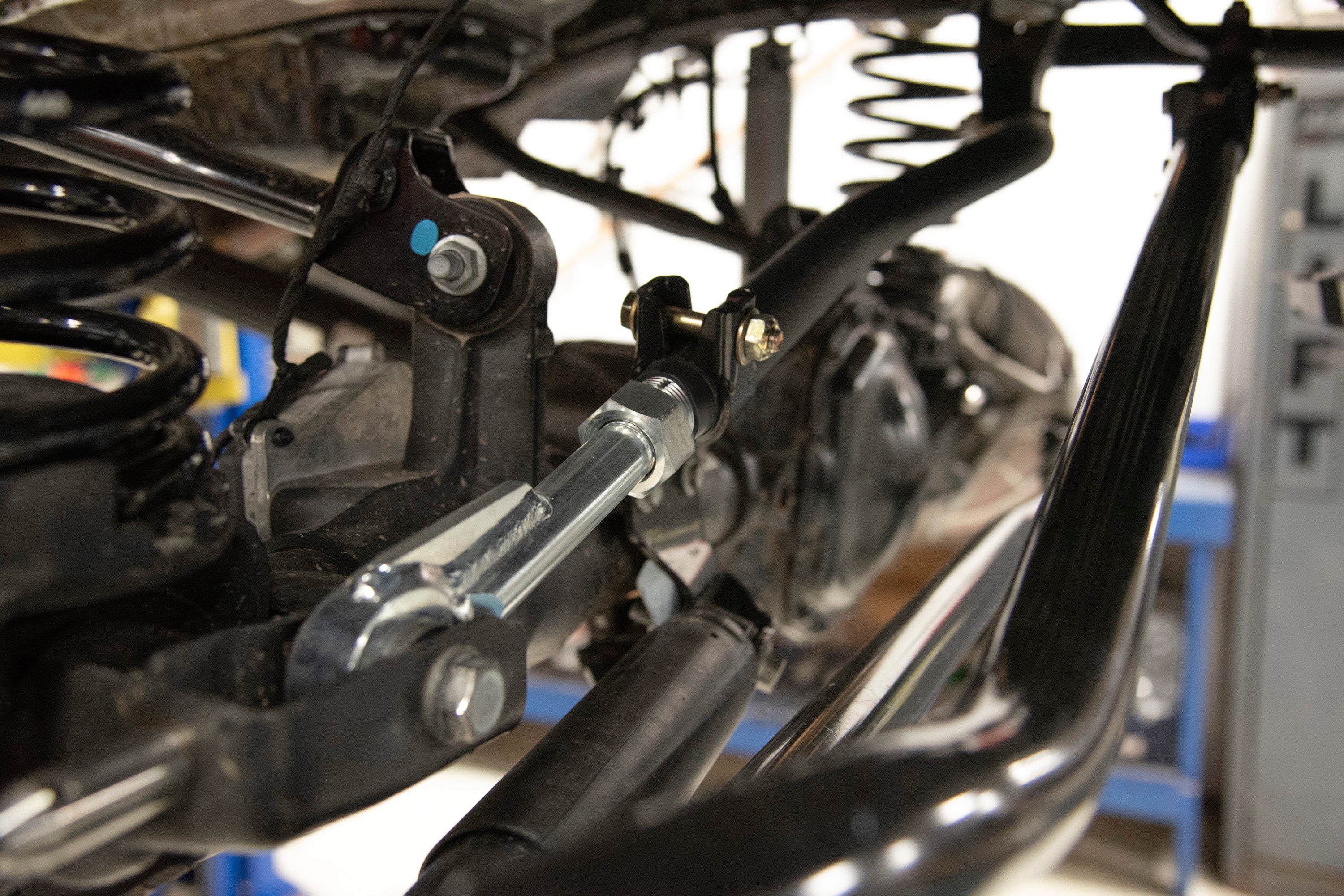 Front Adjustable Track Bar | Jeep Wrangler JL (18-26) and Gladiator JT (20-26)