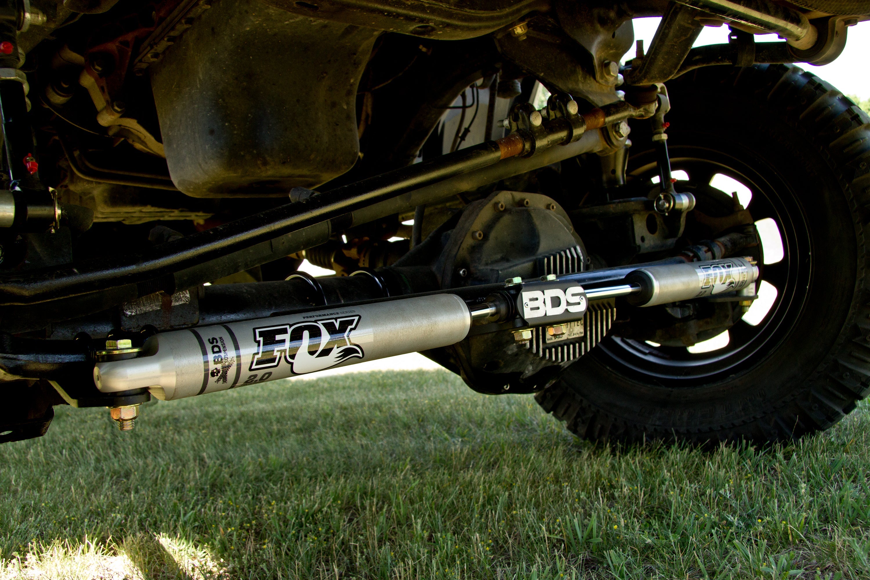 Dual Steering Stabilizer Kit w/ FOX 2.0 Performance Shocks | T-Style Steering | Dodge Ram 2500 (08-13) and 3500 (08-12) 4WD
