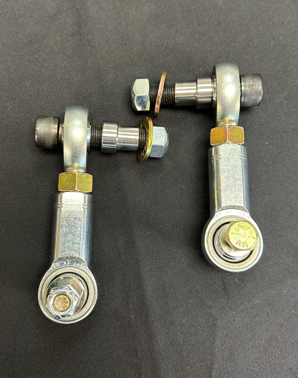2022+ Bronco Raptor sway bar link kit featuring durable metal construction for stock sway bar and Foutz fabricated lower arm.