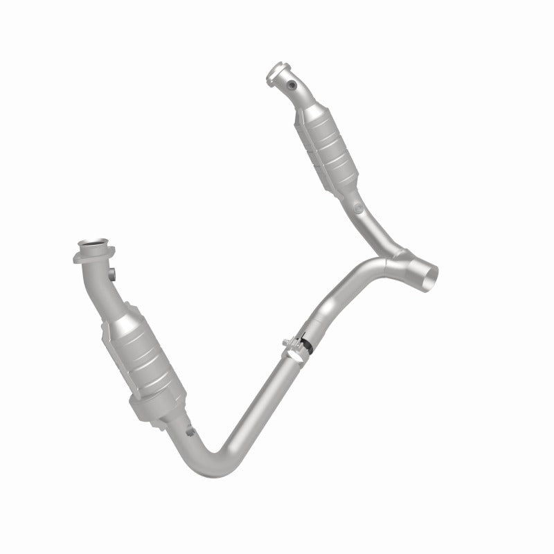 MagnaFlow Direct Fit Catalytic Converter 2006 Dodge RAM 1500 Pickup 5.7L Solid Front Axle