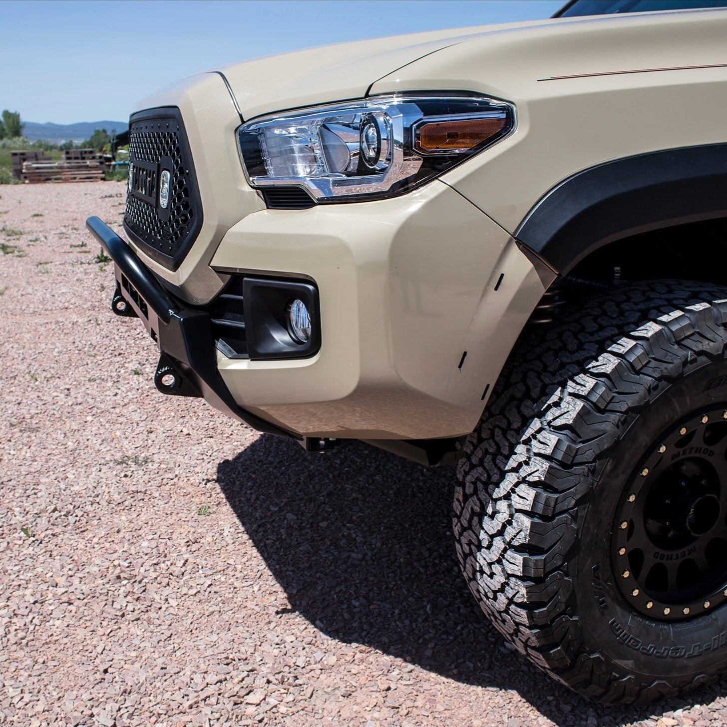 2016-2023 Toyota Tacoma Front Lo-Pro Winch Bumper