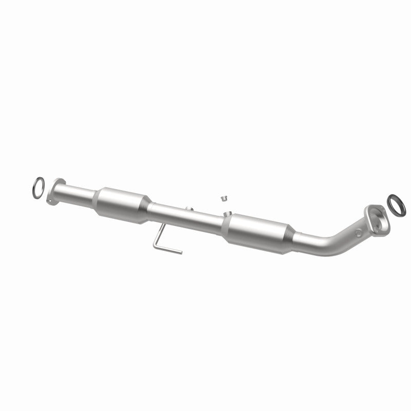 MagnaFlow Direct Fit Catalytic Converter 05-12 Toyota Tacoma L4-2.7L