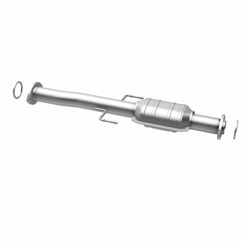 MagnaFlow Direct Fit Catalytic Converter 01-04 Toyota Tacoma 2.4L Rear