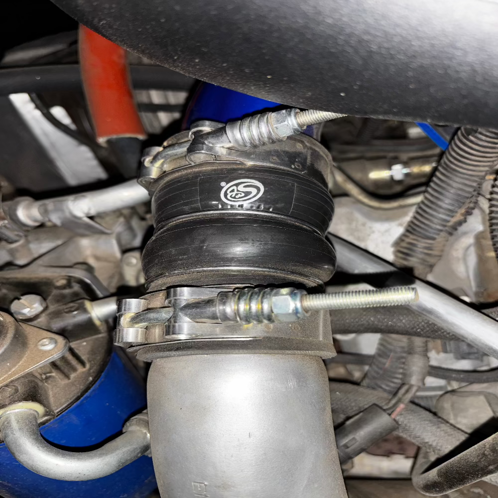 Hot and Cold Side Boot Kit For 2004.5-2005 Chevy / GMC Duramax 6.6L (LLY)