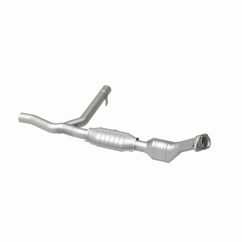 MagnaFlow Direct Fit Catalytic Converter 00-01 Ford F-150 4.6L 2wd