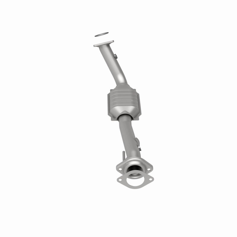 MagnaFlow Direct Fit Catalytic Conv 02-06 Cadillac Escalade / 02-06 GM Yukon (Inc Denali) 6.0L P/S