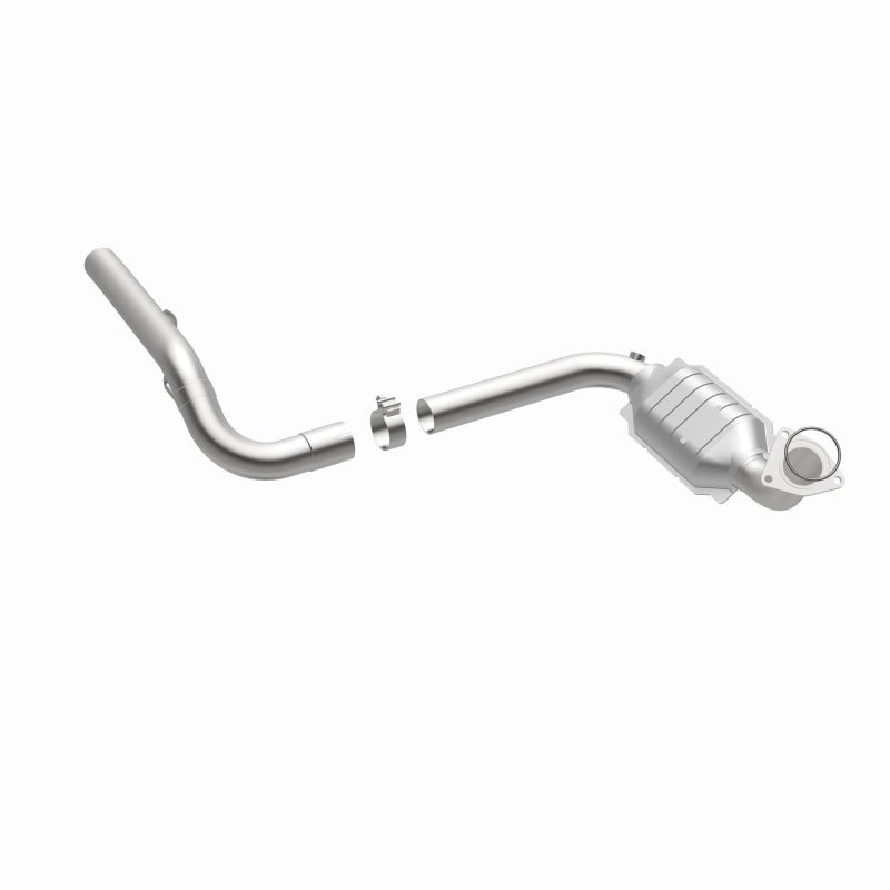 MagnaFlow Direct Fit Catalytic Converter 02-05 Escalade 6.0L Driver Side