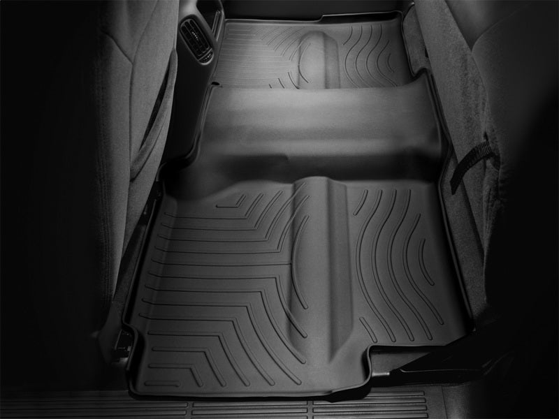 WeatherTech 99-07 Chevrolet Silverado Extended Cab Classic Rear FloorLiner - Black